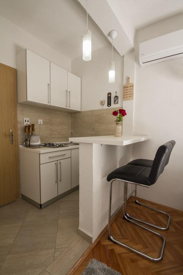 Apartments Four Countesses Virpazar Exterior photo